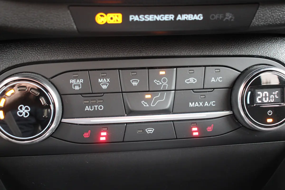 1.5EcoBoost 200pk ST-3 NL-auto! | Winter Pack | B&O | Navi | Camera | Full LED |