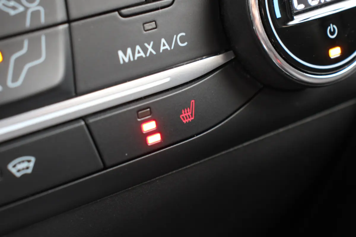 1.5EcoBoost 200pk ST-3 NL-auto! | Winter Pack | B&O | Navi | Camera | Full LED |