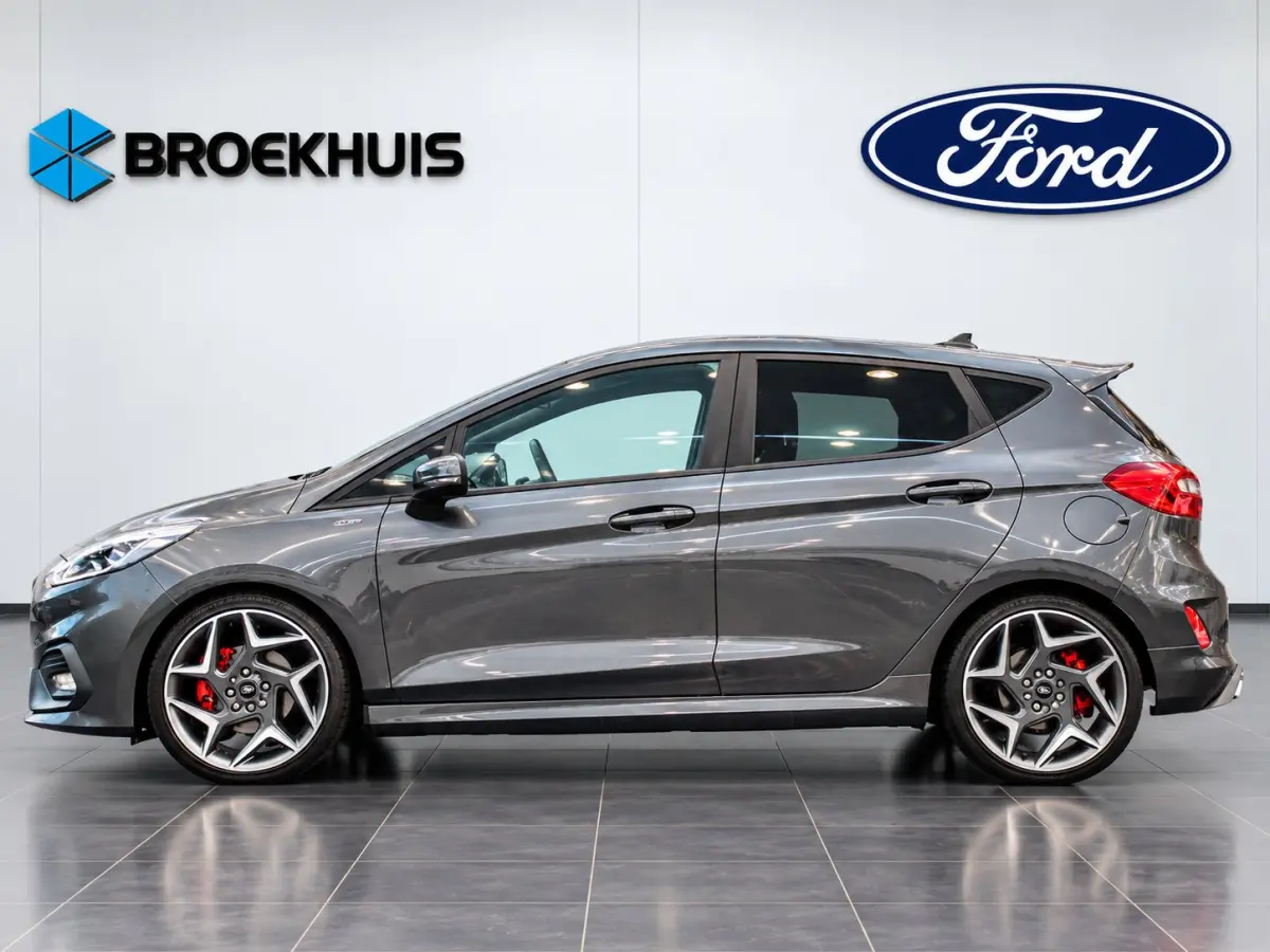 1.5EcoBoost 200pk ST-3 NL-auto! | Winter Pack | B&O | Navi | Camera | Full LED |
