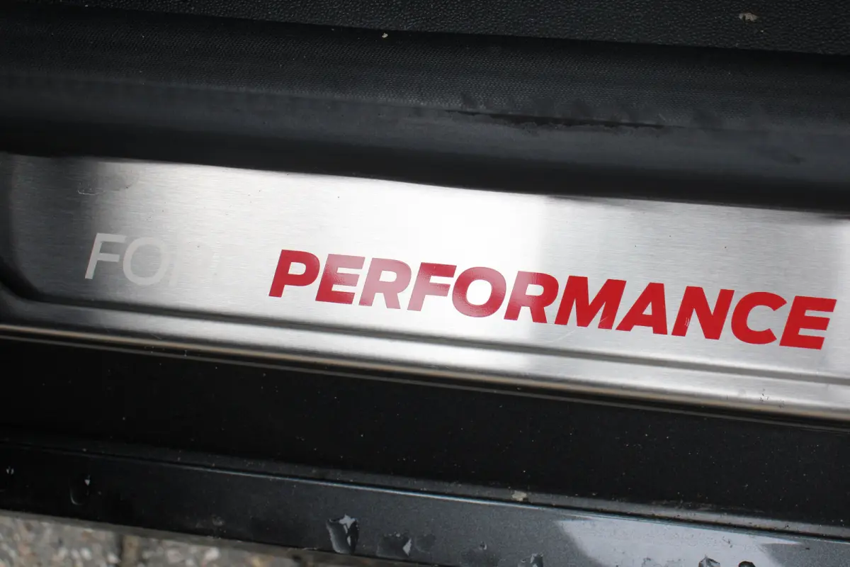 1.5EcoBoost 200pk ST-3 NL-auto! | Winter Pack | B&O | Navi | Camera | Full LED |