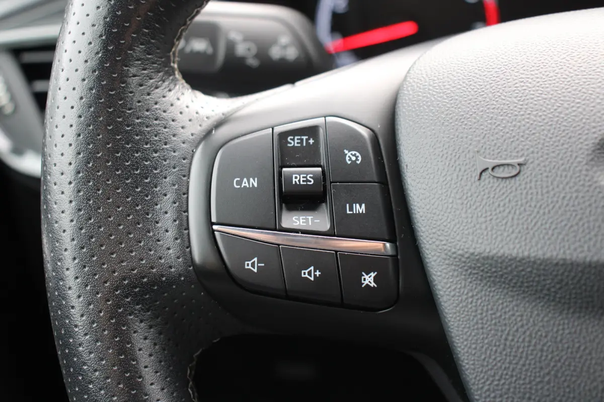 1.5EcoBoost 200pk ST-3 NL-auto! | Winter Pack | B&O | Navi | Camera | Full LED |