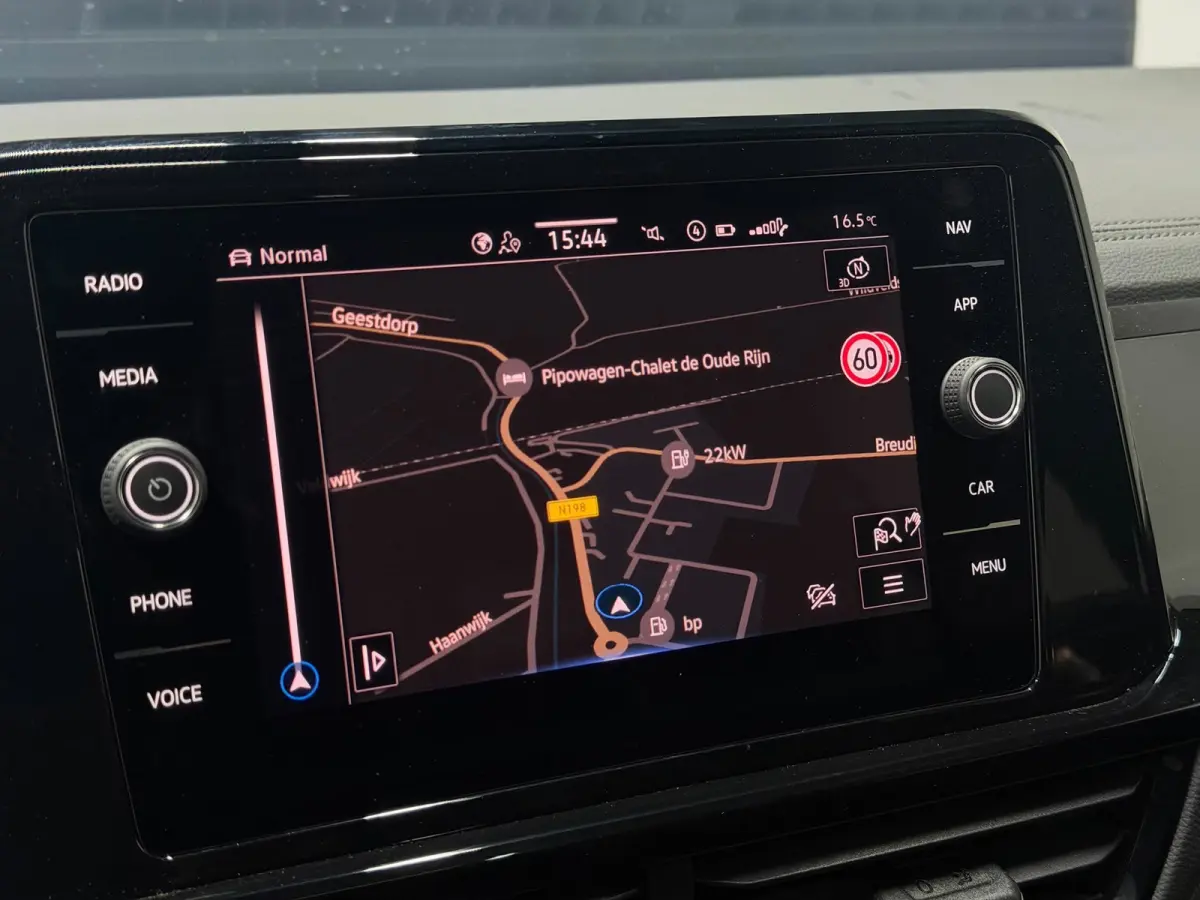 2.0 TDI Full Option|Pano|IQ|Camera|Keyless|