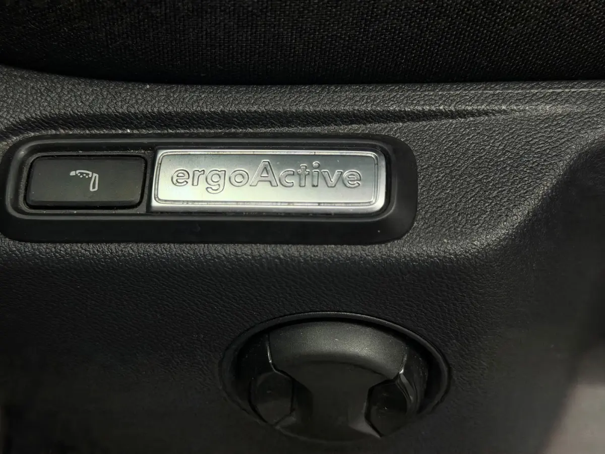 2.0 TDI Full Option|Pano|IQ|Camera|Keyless|