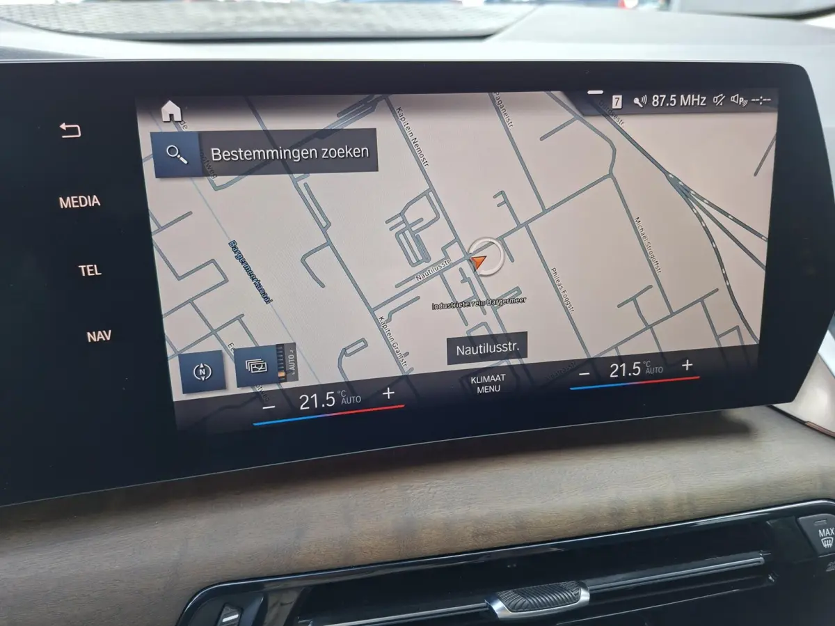 BMW 218i | 360° Camera | Head-Up Display | Leder | NL Auto | Rijklaarprijs BMW 2-serie Active Tourer 218i | 360° Camera | Head-Up Display | Leder | NL Auto | Rijklaarprijs