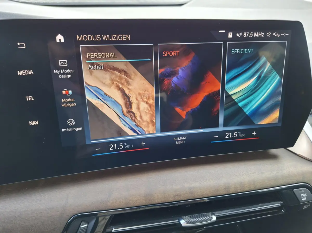 BMW 218i | 360° Camera | Head-Up Display | Leder | NL Auto | Rijklaarprijs BMW 2-serie Active Tourer 218i | 360° Camera | Head-Up Display | Leder | NL Auto | Rijklaarprijs