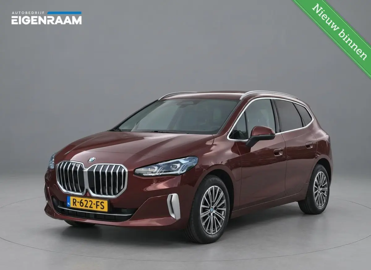 BMW 218i | 360° Camera | Head-Up Display | Leder | NL Auto | Rijklaarprijs BMW 2-serie Active Tourer 218i | 360° Camera | Head-Up Display | Leder | NL Auto | Rijklaarprijs