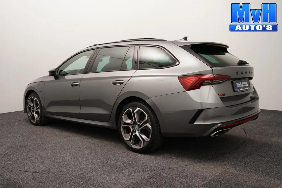 1.4 TSI RS PHEV Business|PANO|SOH.95%