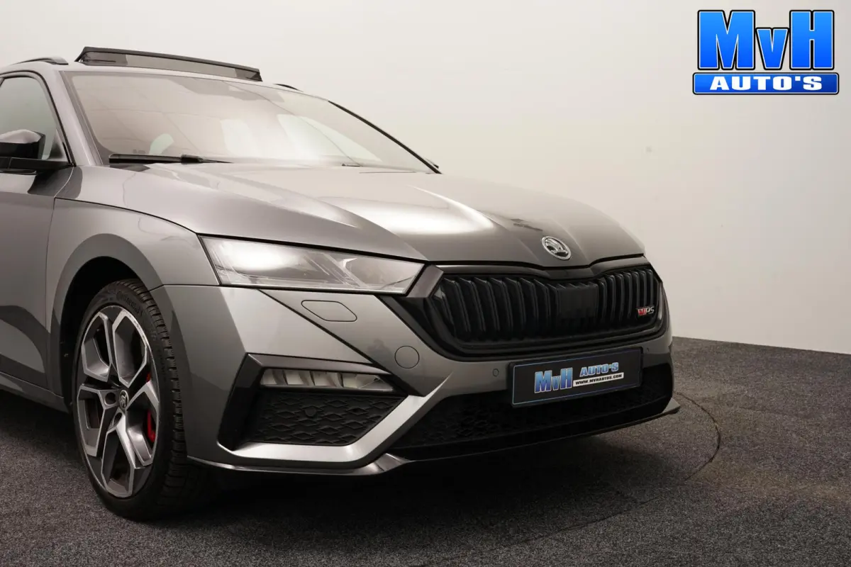 1.4 TSI RS PHEV Business|PANO|SOH.95%