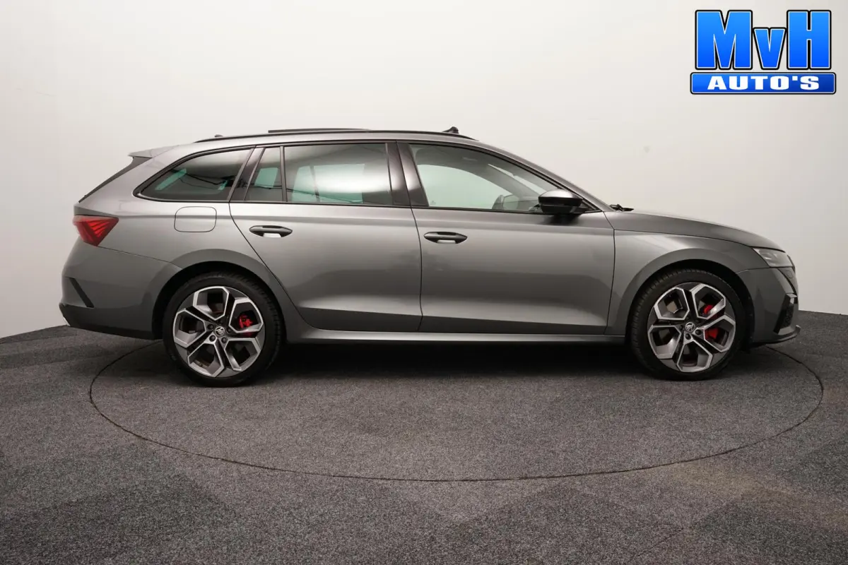 1.4 TSI RS PHEV Business|PANO|SOH.95%