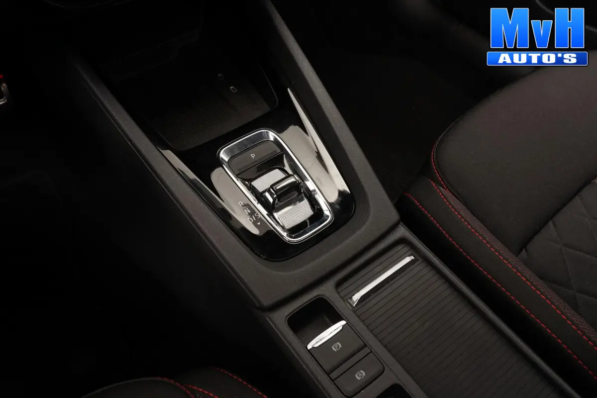 1.4 TSI RS PHEV Business|PANO|SOH.95%