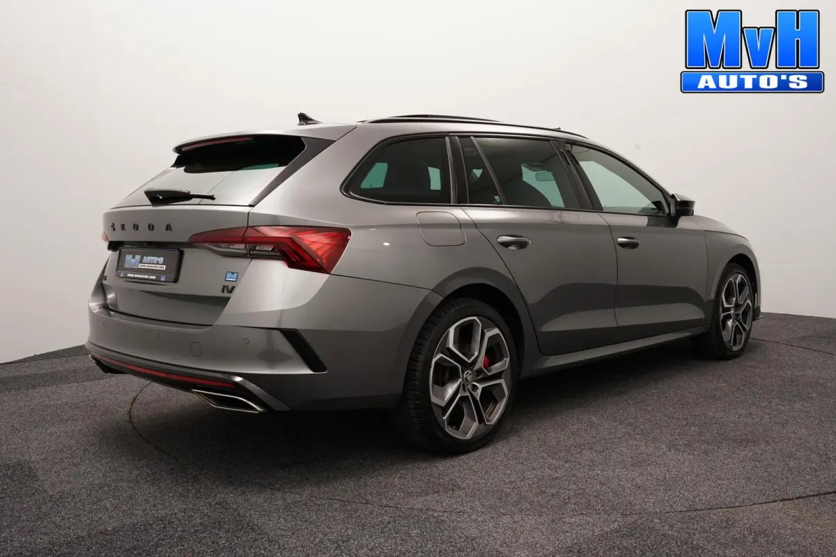1.4 TSI RS PHEV Business|PANO|SOH.95%
