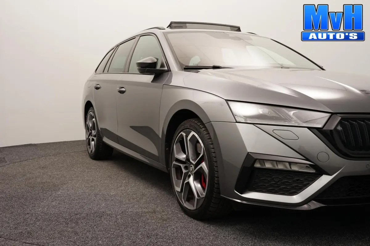 1.4 TSI RS PHEV Business|PANO|SOH.95%