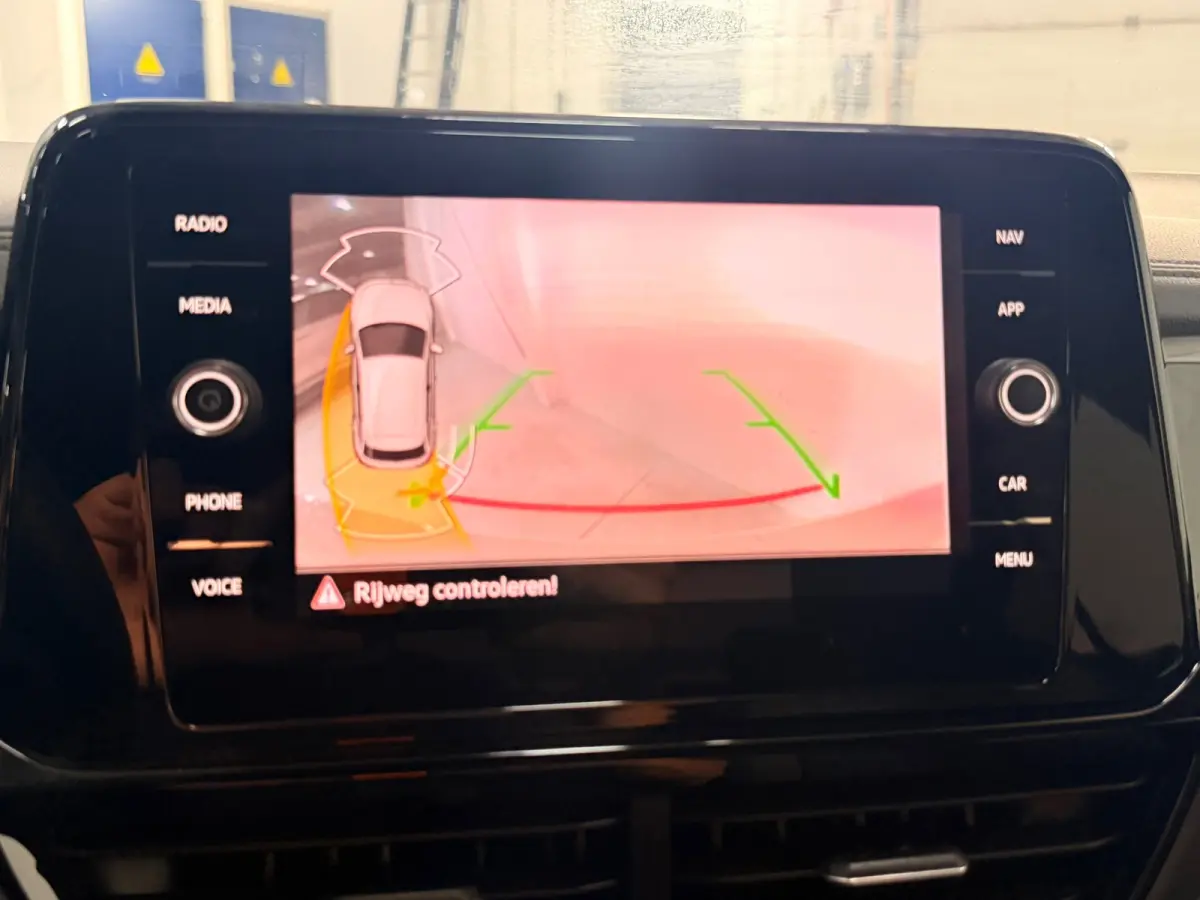 1.5 TSI R-Line Cam*Led*Keyless
