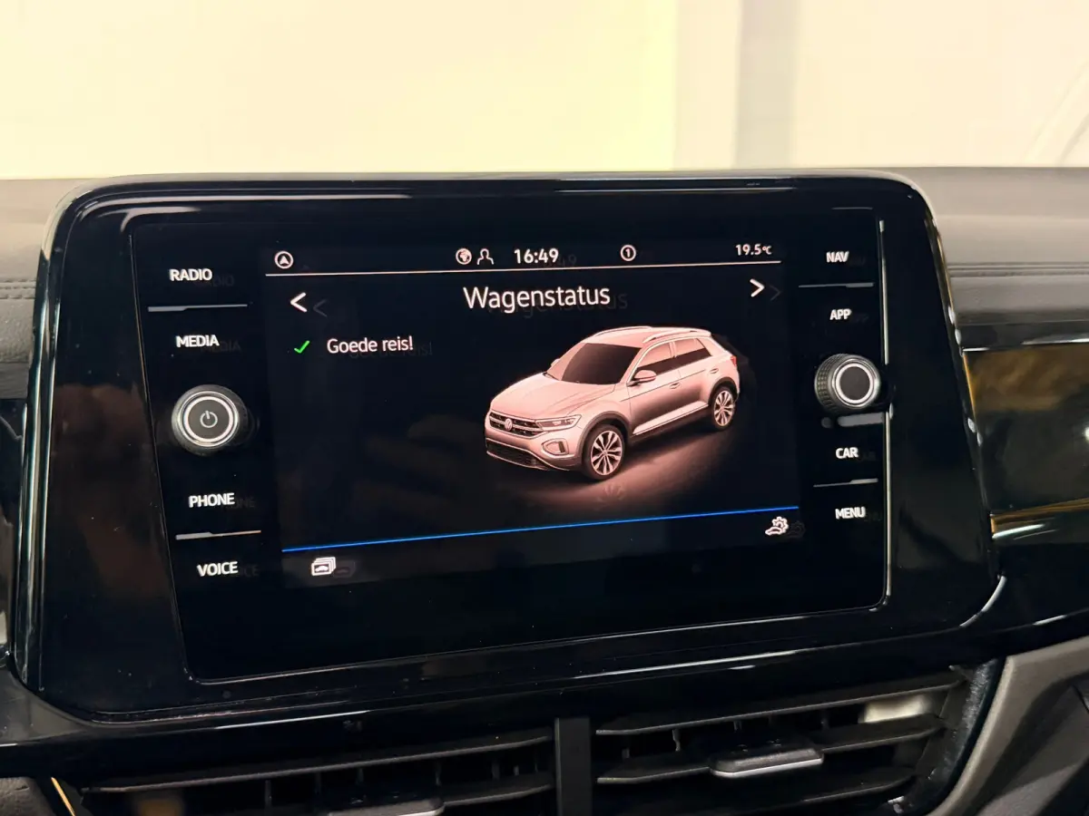 1.5 TSI R-Line Cam*Led*Keyless