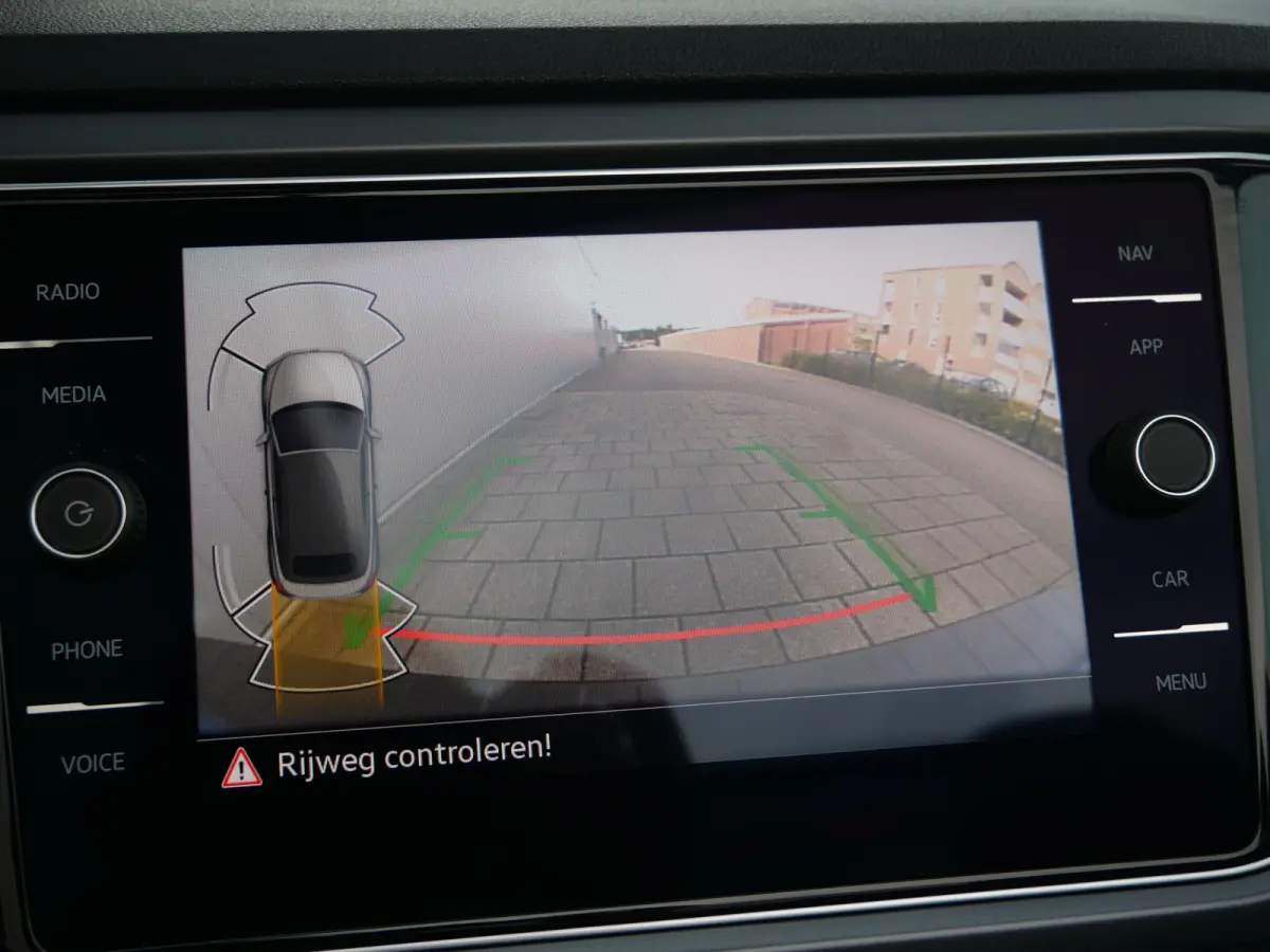 1.5 TSI R-Line 150 Pk Automaat Navi / DAB / Camera / Windscherm / Trekhaak