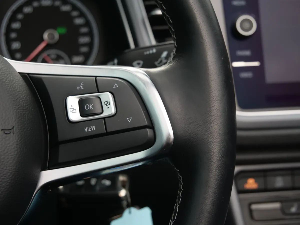 1.5 TSI R-Line 150 Pk Automaat Navi / DAB / Camera / Windscherm / Trekhaak