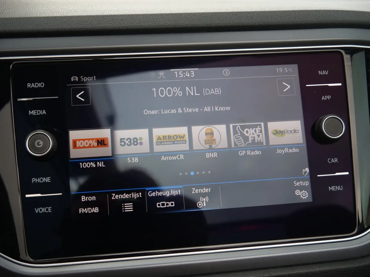 1.5 TSI R-Line 150 Pk Automaat Navi / DAB / Camera / Windscherm / Trekhaak