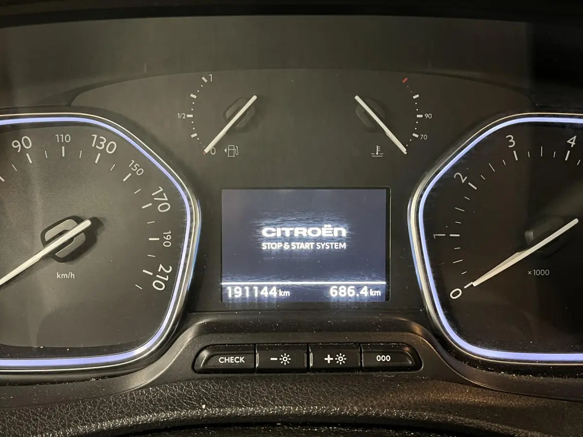 2.0 BlueHDI 120 XL Club Dubbele Cabine Apple CarPlay Navigatie Cruise Control Parkeersensoren Airco