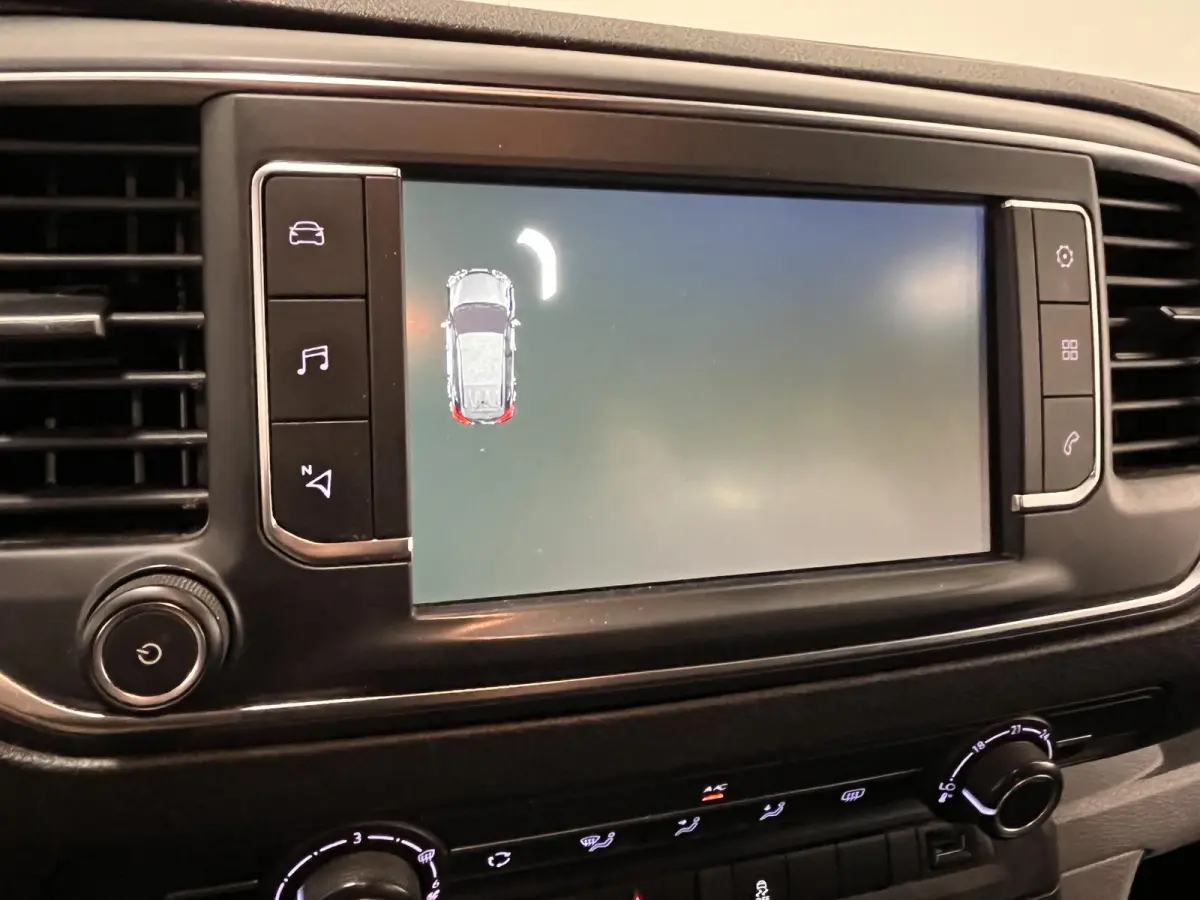 2.0 BlueHDI 120 XL Club Dubbele Cabine Apple CarPlay Navigatie Cruise Control Parkeersensoren Airco