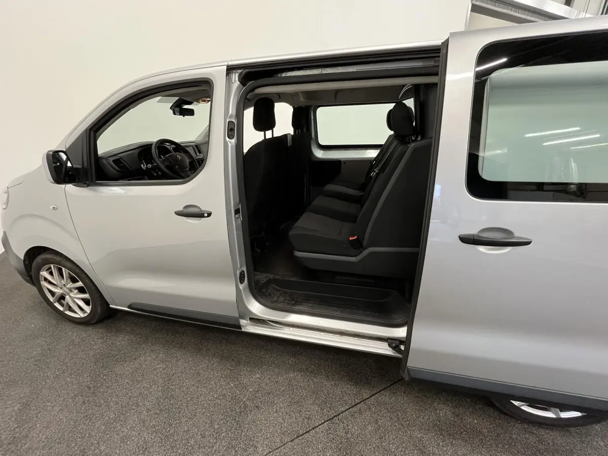 2.0 BlueHDI 120 XL Club Dubbele Cabine Apple CarPlay Navigatie Cruise Control Parkeersensoren Airco