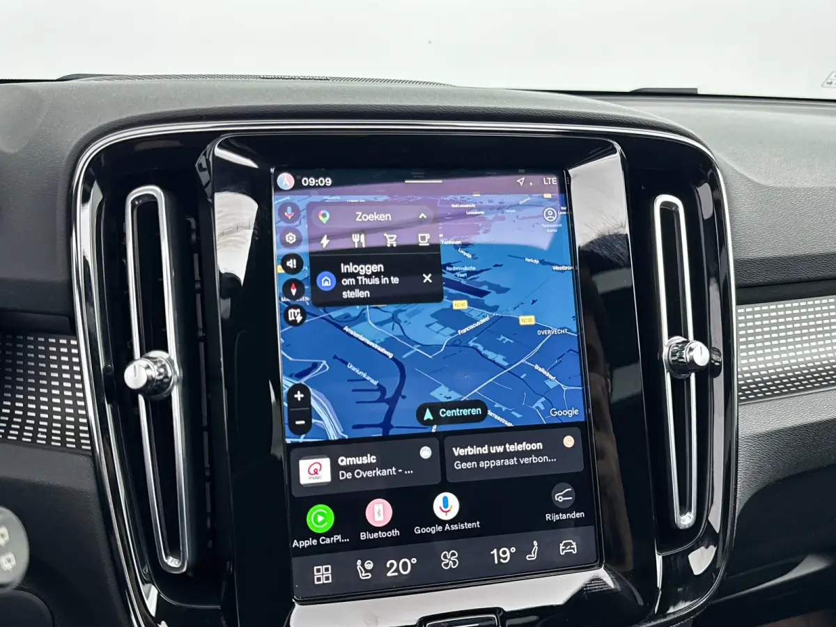 Pro 70kWh | 20" Allseason | Trekhaak | Leder/Nubuck | Panoramadak | 360 Camera | Elektr. verst. Stoelen | Harman Kardon | Full LED | Warmtepomp