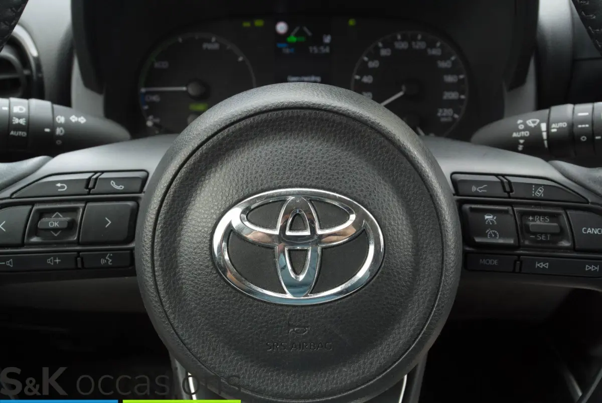1.5 Hybrid 10j Garantie NAVI BSM PDC