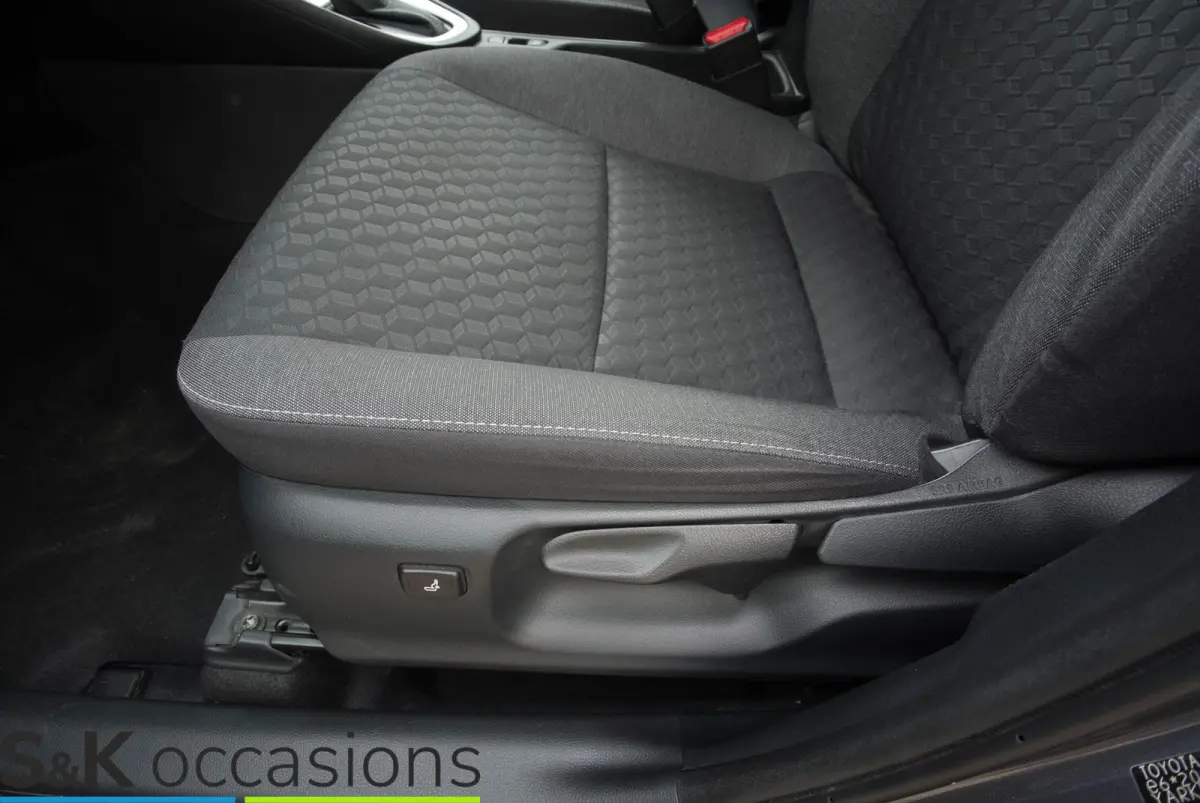 1.5 Hybrid 10j Garantie NAVI BSM PDC