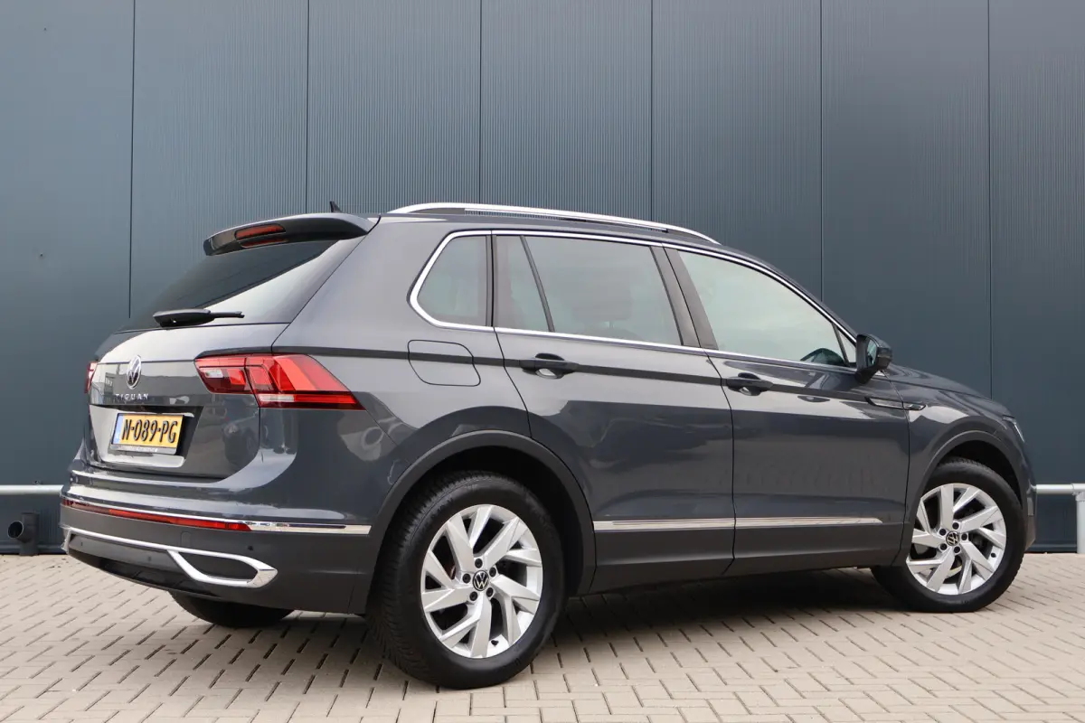 1.5 TSI Elegance 150pk Automaat | Panoramadak | Head-Up | IQ Light | Stoelverwarming V+A | Active Info Display | 18 Inch