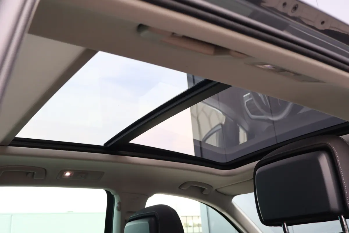 1.5 TSI Elegance 150pk Automaat | Panoramadak | Head-Up | IQ Light | Stoelverwarming V+A | Active Info Display | 18 Inch