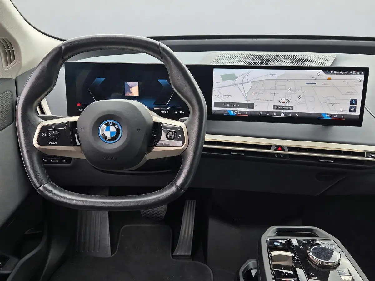 xDrive40 Business Edition Plus 77kWh | SOH 98,3% | Head-up | Camera