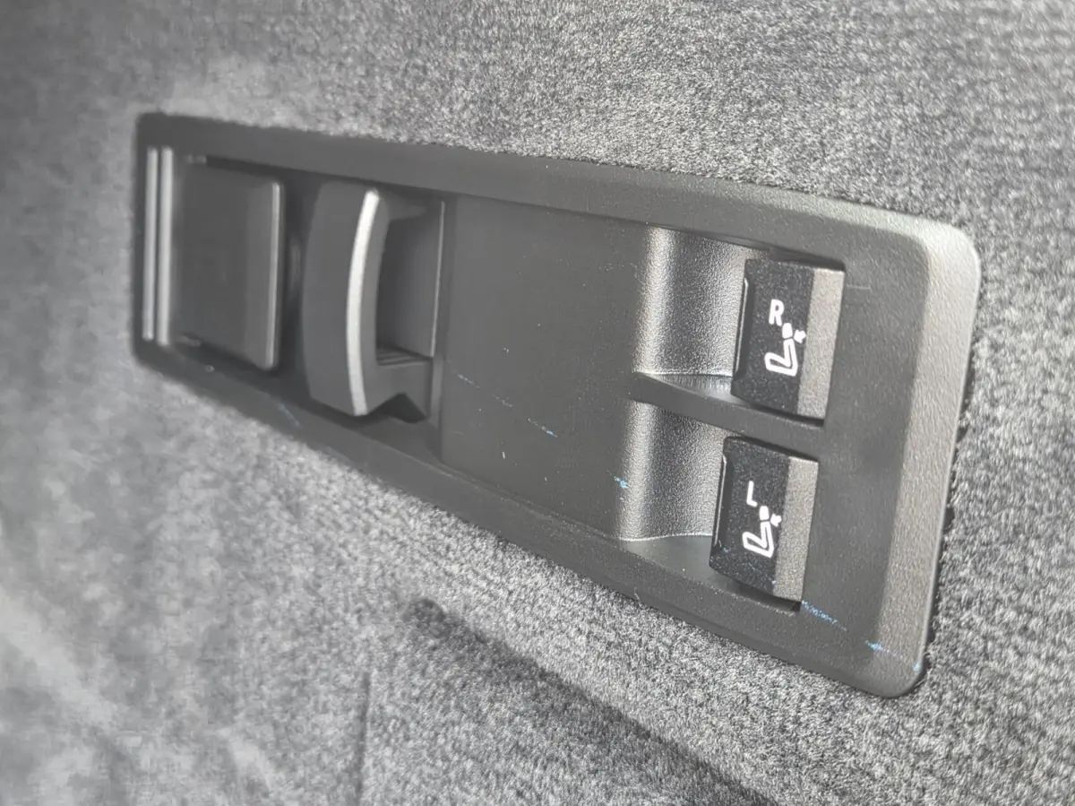 xDrive40 Business Edition Plus 77kWh | SOH 98,3% | Head-up | Camera