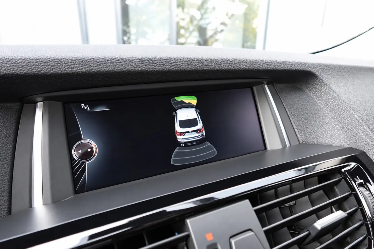 XDrive20i High Executive NAVI LEDER LED VOL