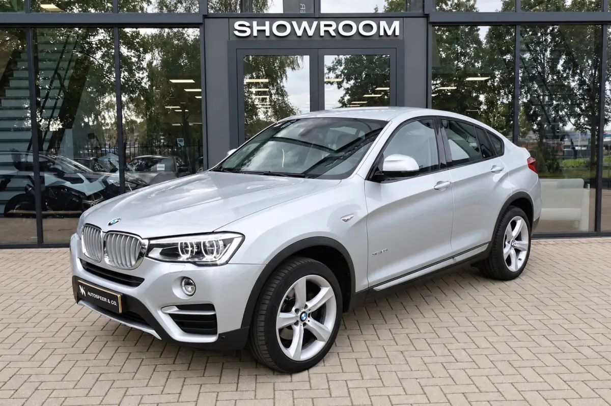 XDrive20i High Executive NAVI LEDER LED VOL