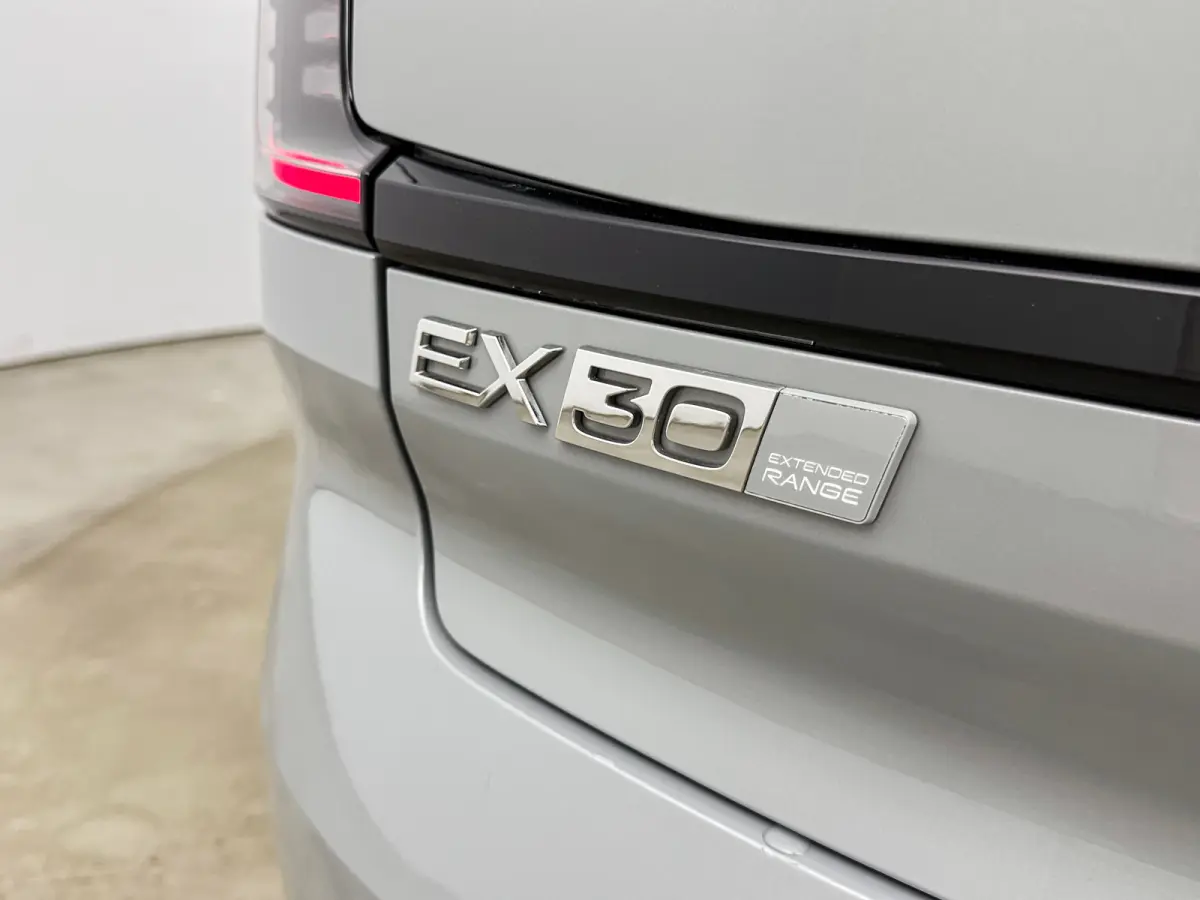 Single Motor Extended Range Plus 69 kWh | 19" | Stoel/Stuurverwarming | Warmtepomp | Getint Glas | Harman Kardon | Adaptieve Cruise | BLIS | Keyless