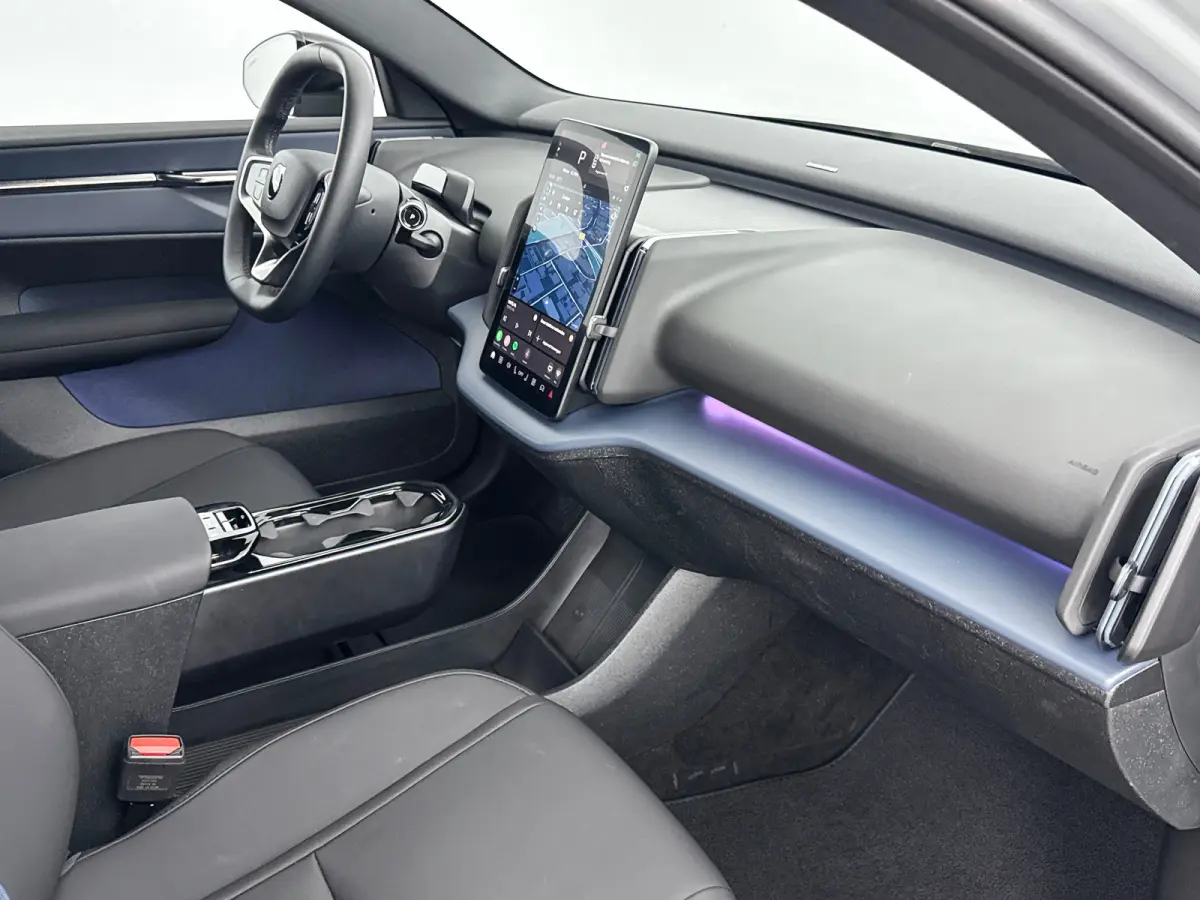 Single Motor Extended Range Plus 69 kWh | 19" | Stoel/Stuurverwarming | Warmtepomp | Getint Glas | Harman Kardon | Adaptieve Cruise | BLIS | Keyless