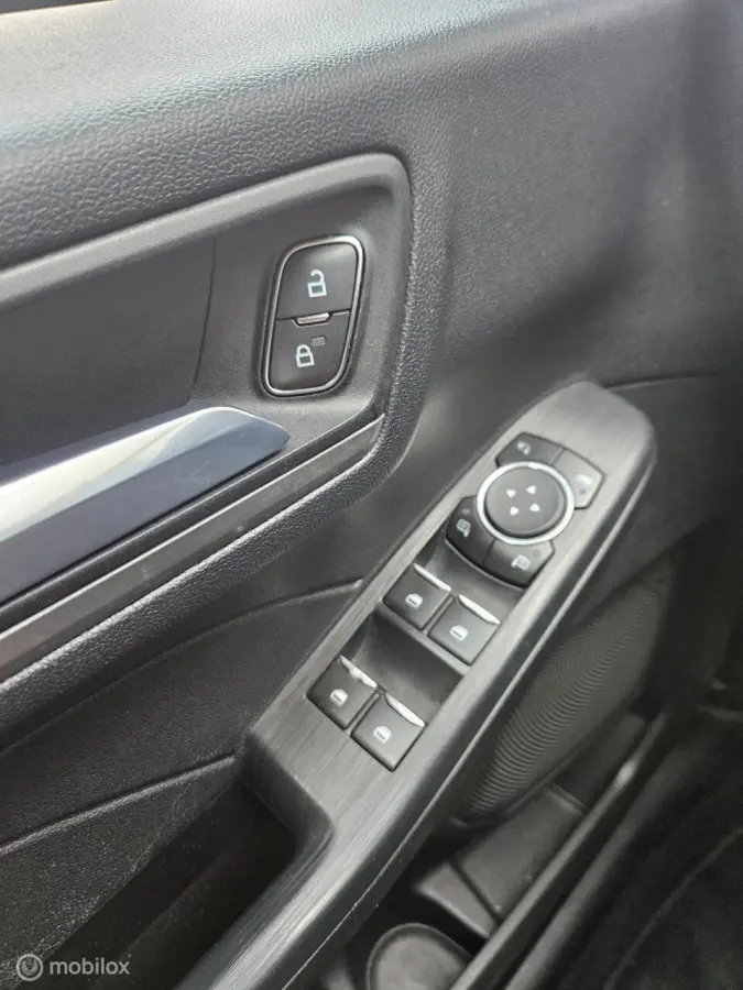 2.5 PHEV Titanium + trekhaak