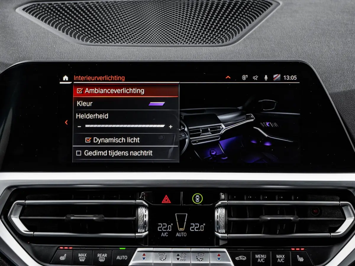 M340i xDrive High Executive M Sport B58 | Panoramadak | Laser LED | Driving Assistant Prof | Trekhaak | HUD | Keyless | Memory | Ambianceverlichting | 19" | Dealeronderhouden | incl. BTW