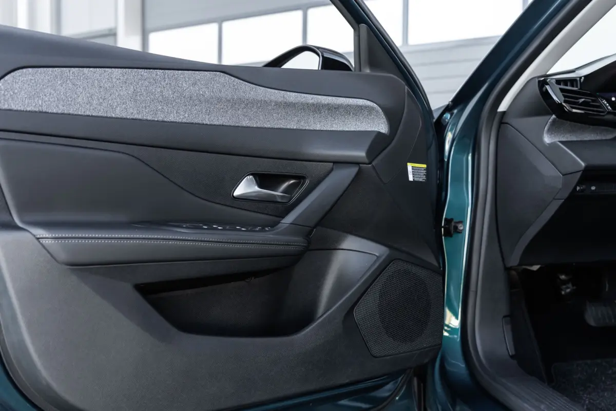 1.2 PureTech Allure Aut. | GARANTIE | Carplay