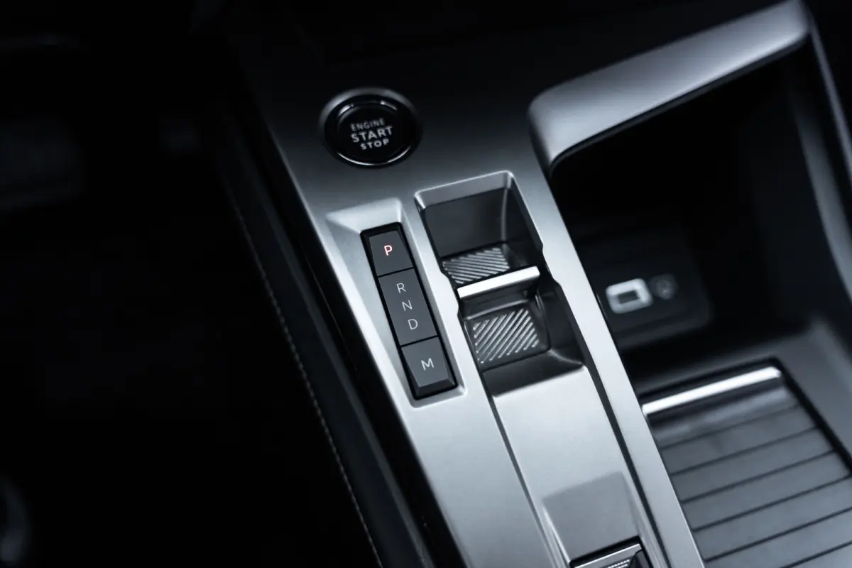 1.2 PureTech Allure Aut. | GARANTIE | Carplay