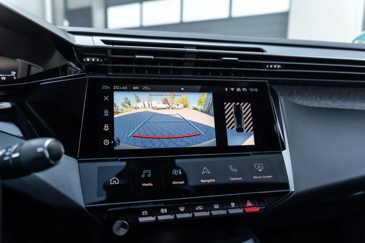 1.2 PureTech Allure Aut. | GARANTIE | Carplay