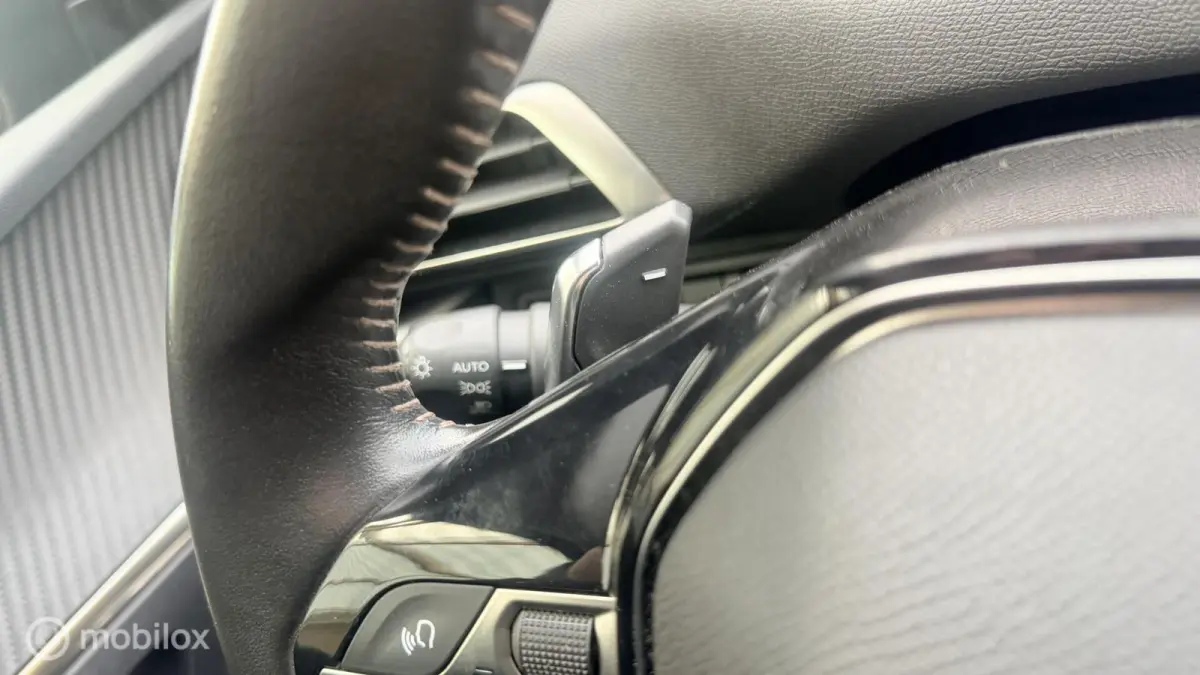 1.2 PureTech Allure I LED I Navi I CARPLAY I