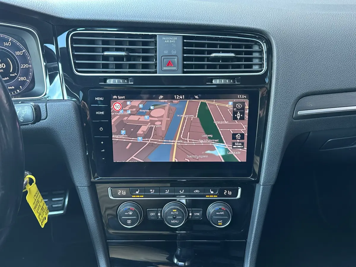 2.0 TDI GTD DSG Navi Camera Carplay Pano