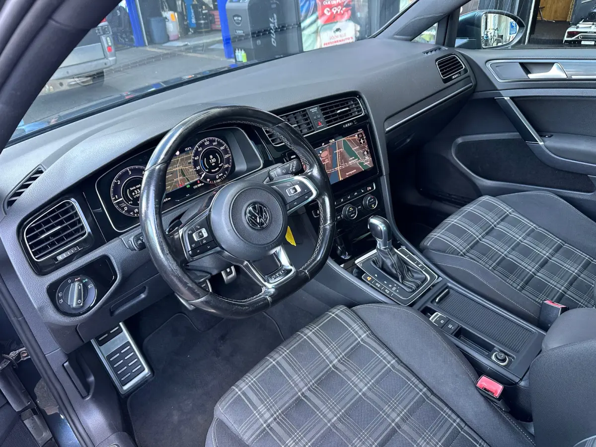 2.0 TDI GTD DSG Navi Camera Carplay Pano