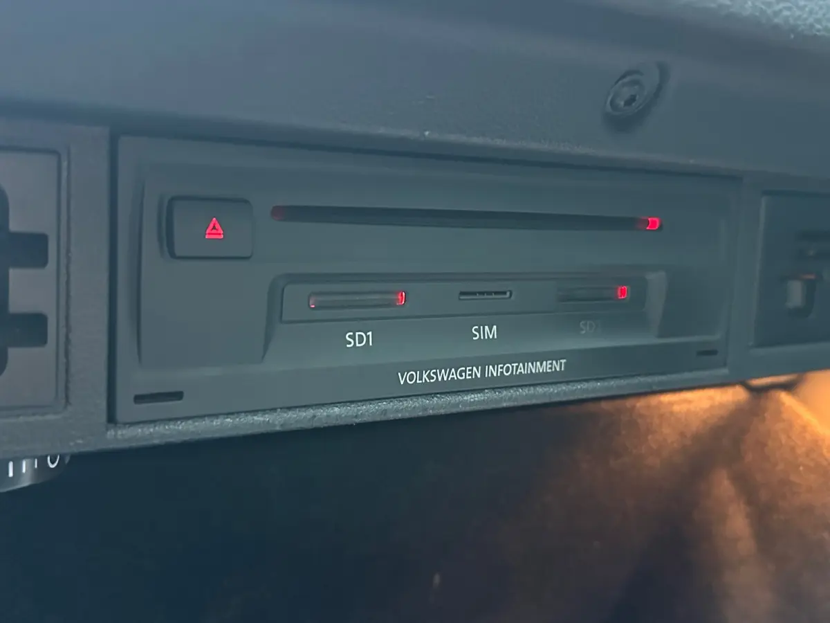2.0 TDI GTD DSG Navi Camera Carplay Pano