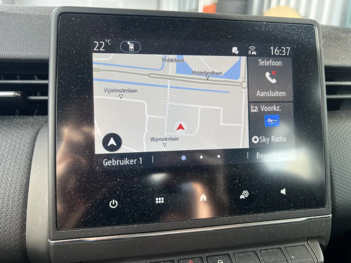 1.0 TCe Zen | CARPLAY/ANDROID | NAVI | CRUISE CONTROL | PDC | AIRCO | LED | DAB | BLUETOOTH | ALL-SEASON BANDEN