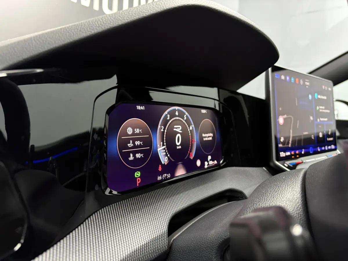 2.0 TSI 4M R Black Edition