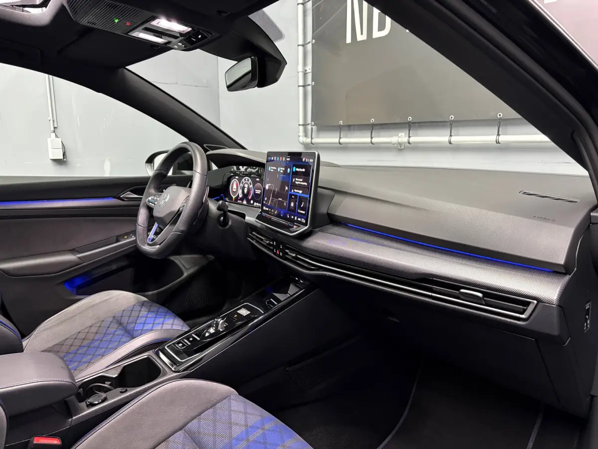 2.0 TSI 4M R Black Edition