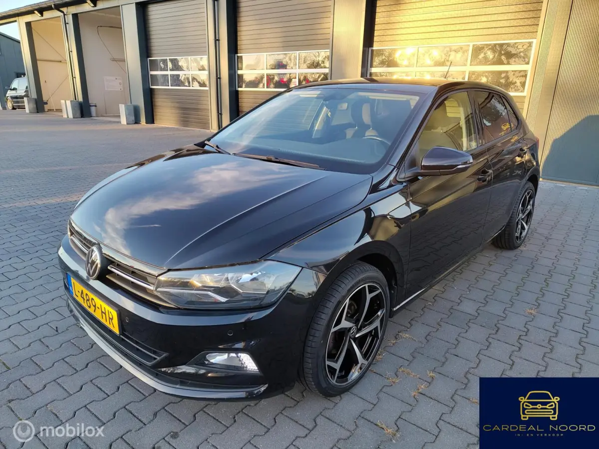 1.0 TSI Comfortline Business r-line velgen!