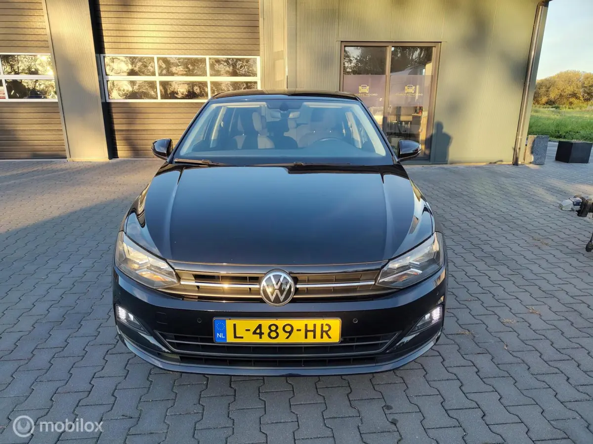 1.0 TSI Comfortline Business r-line velgen!