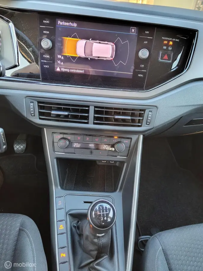 1.0 TSI Comfortline Business r-line velgen!